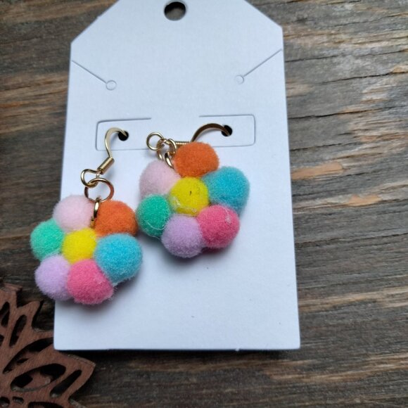 Handmade Earrings - Choose three pairs for $10 - Picture 12 of 13